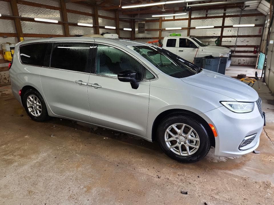 2026 CHRYSLER PACIFICA SELECT 4