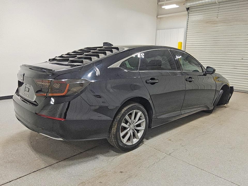 2021 HONDA ACCORD LX 3