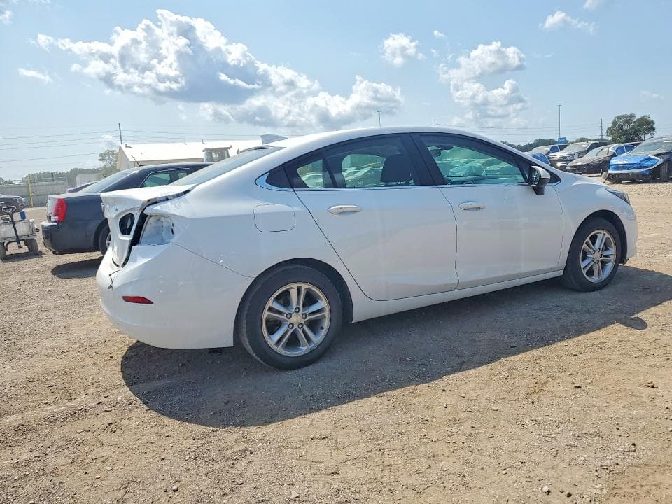 2017 CHEVROLET CRUZE LT 3