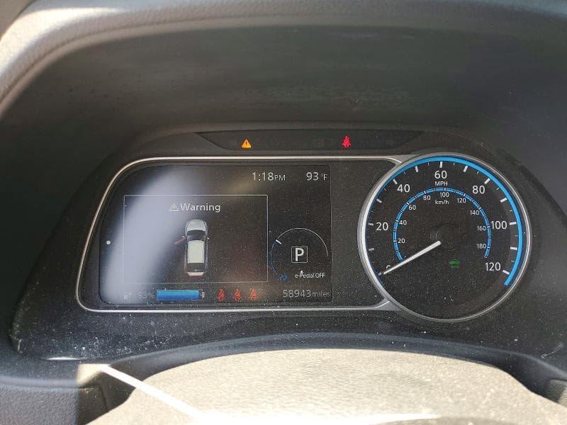 2022 NISSAN LEAF SV 9