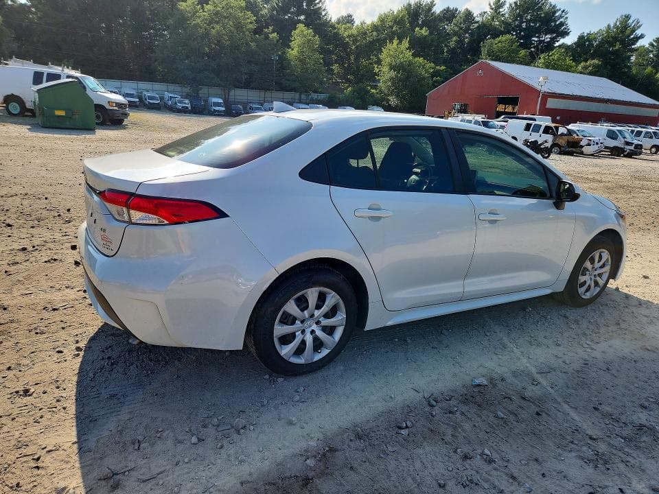 2020 TOYOTA COROLLA LE 3