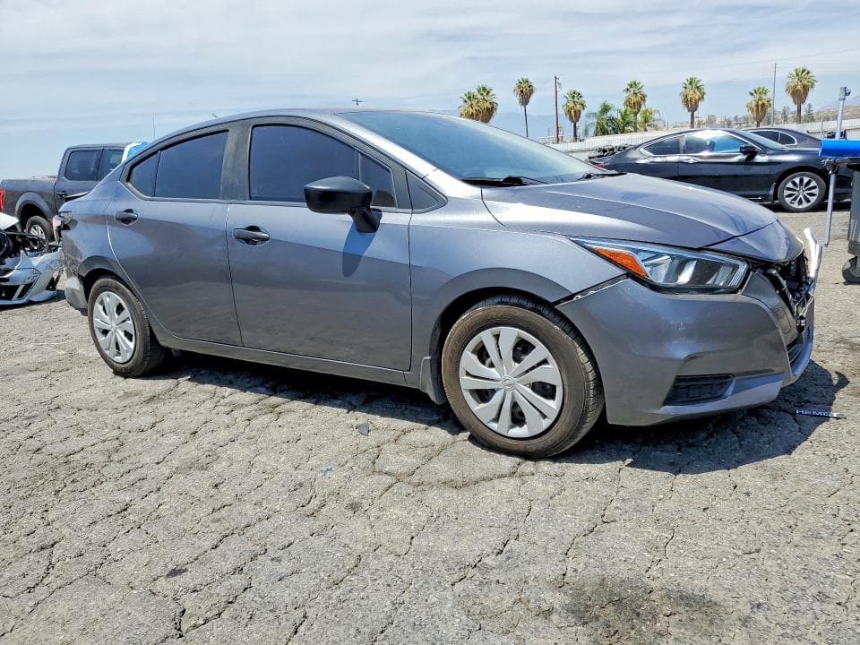 2020 NISSAN VERSA S 4