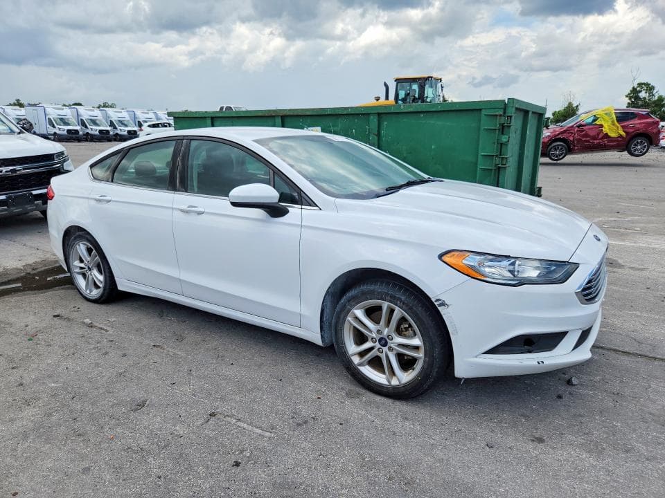 2018 FORD FUSION SE 4