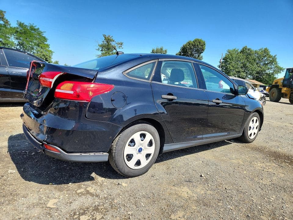 2018 FORD FOCUS S 3
