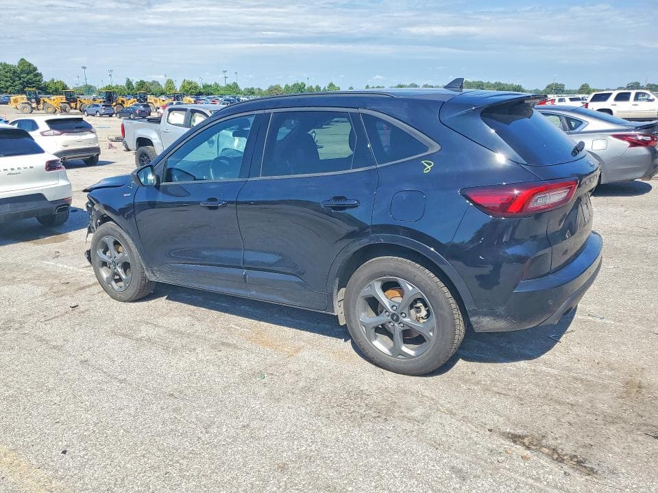 2024 FORD ESCAPE ST LINE 2