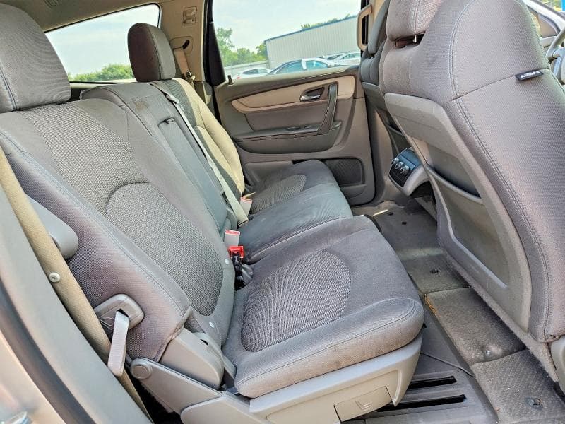 2017 CHEVROLET TRAVERSE LS 11