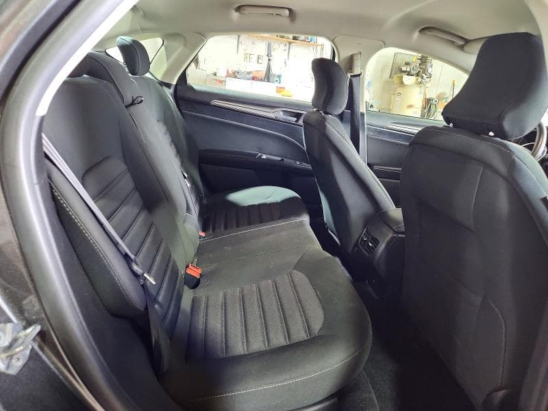 2018 FORD FUSION SE 10