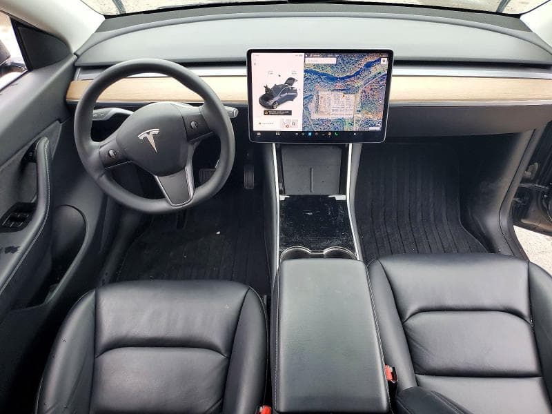 2021 TESLA MODEL Y 8