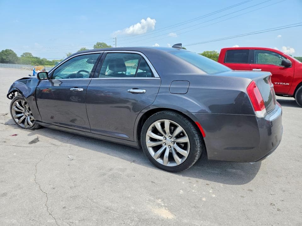 2017 CHRYSLER 300C 2