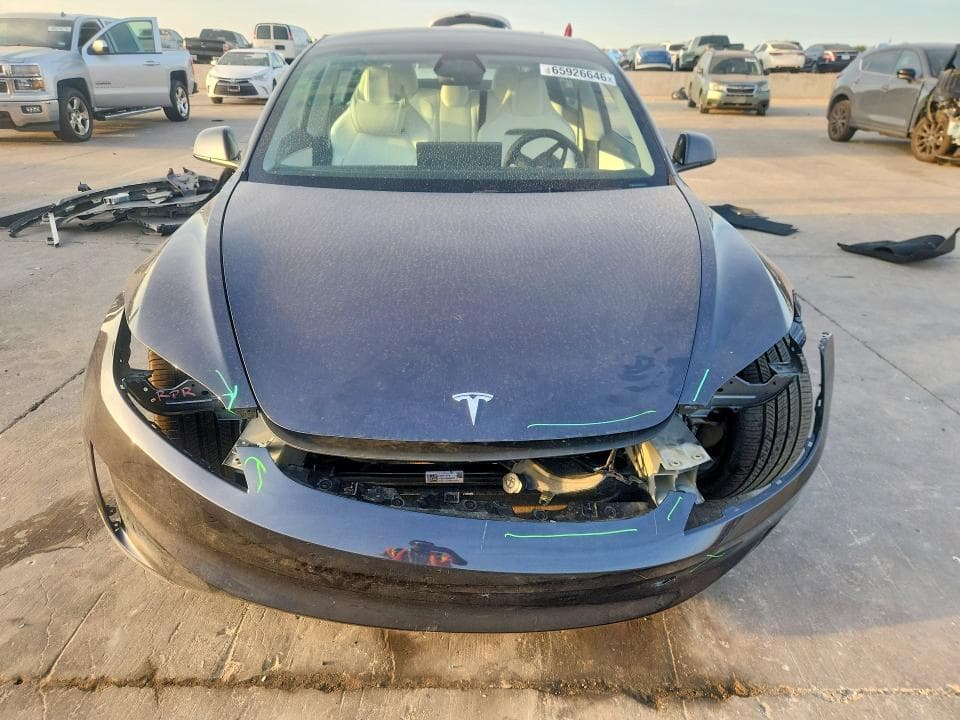 2025 TESLA MODEL 3 5