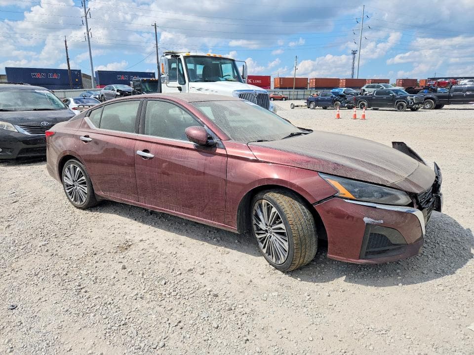 2023 NISSAN ALTIMA SL 4