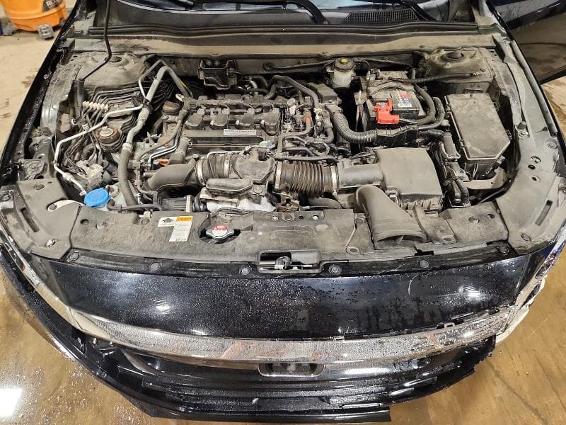 2018 HONDA ACCORD LX 11