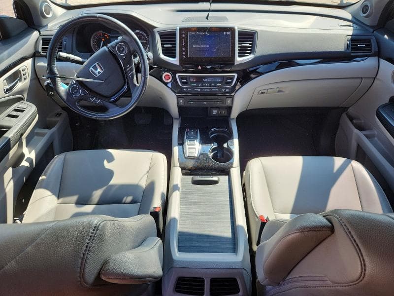 2017 HONDA PILOT TOURING 8