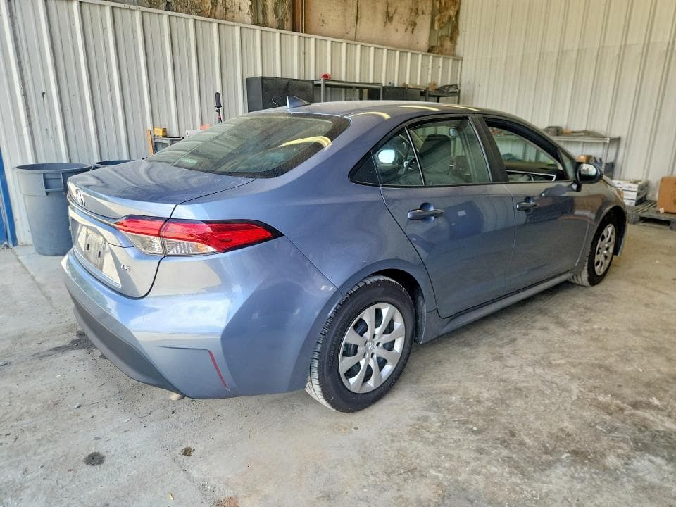 2023 TOYOTA COROLLA LE 3