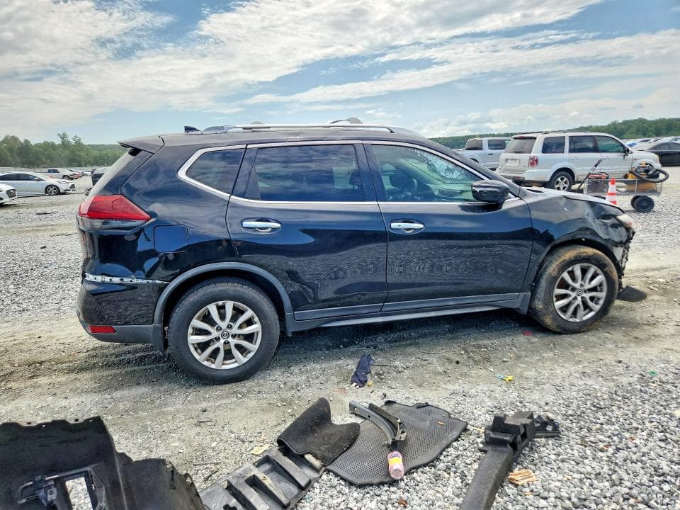 2019 NISSAN ROGUE SV 3