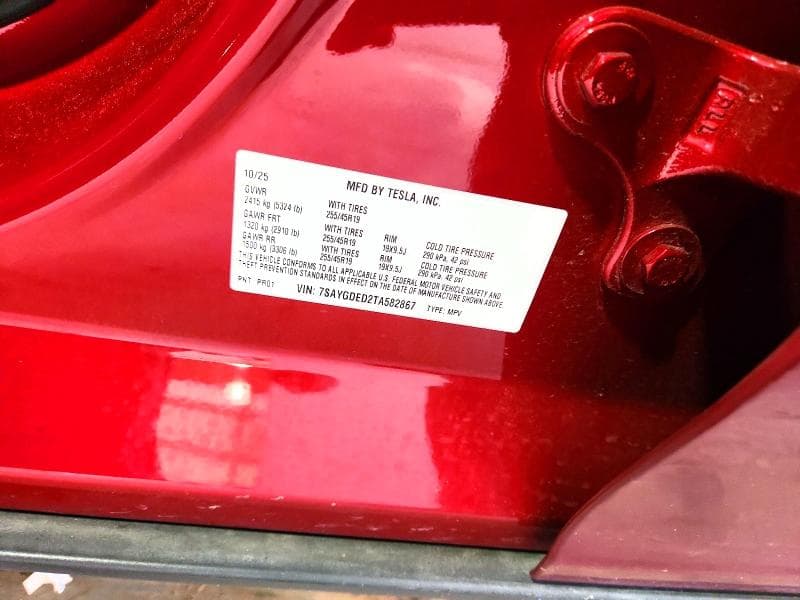 2026 TESLA MODEL Y 12