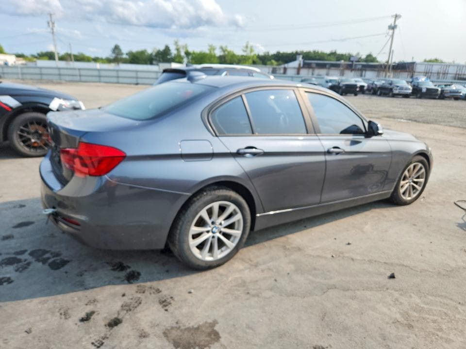 2018 BMW 320 XI 3
