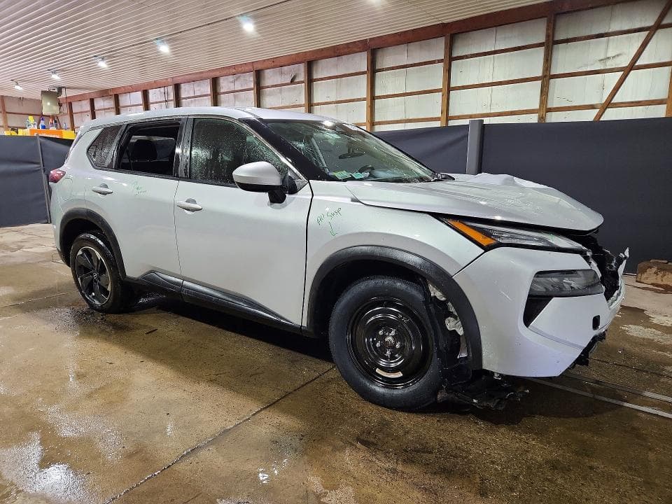 2025 NISSAN ROGUE SV 4