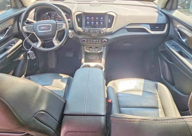 2024 GMC TERRAIN DENALI 8