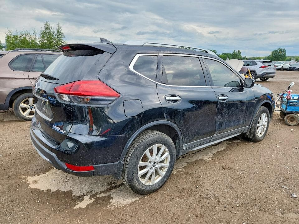 2019 NISSAN ROGUE S 3