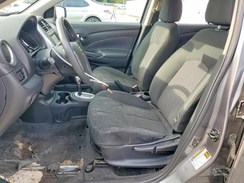 2019 NISSAN VERSA SV 7