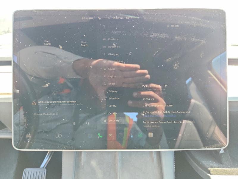 2023 TESLA MODEL Y 9