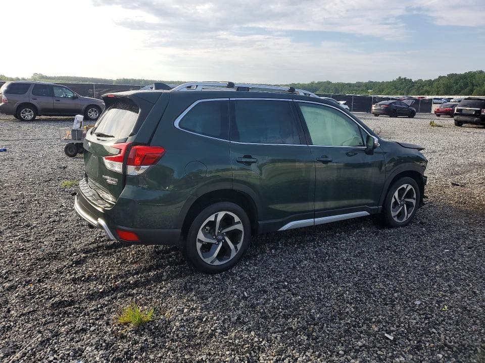 2023 SUBARU FORESTER TOURING 3