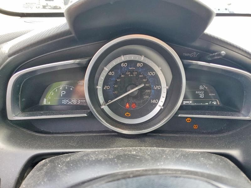 2017 TOYOTA YARIS 9