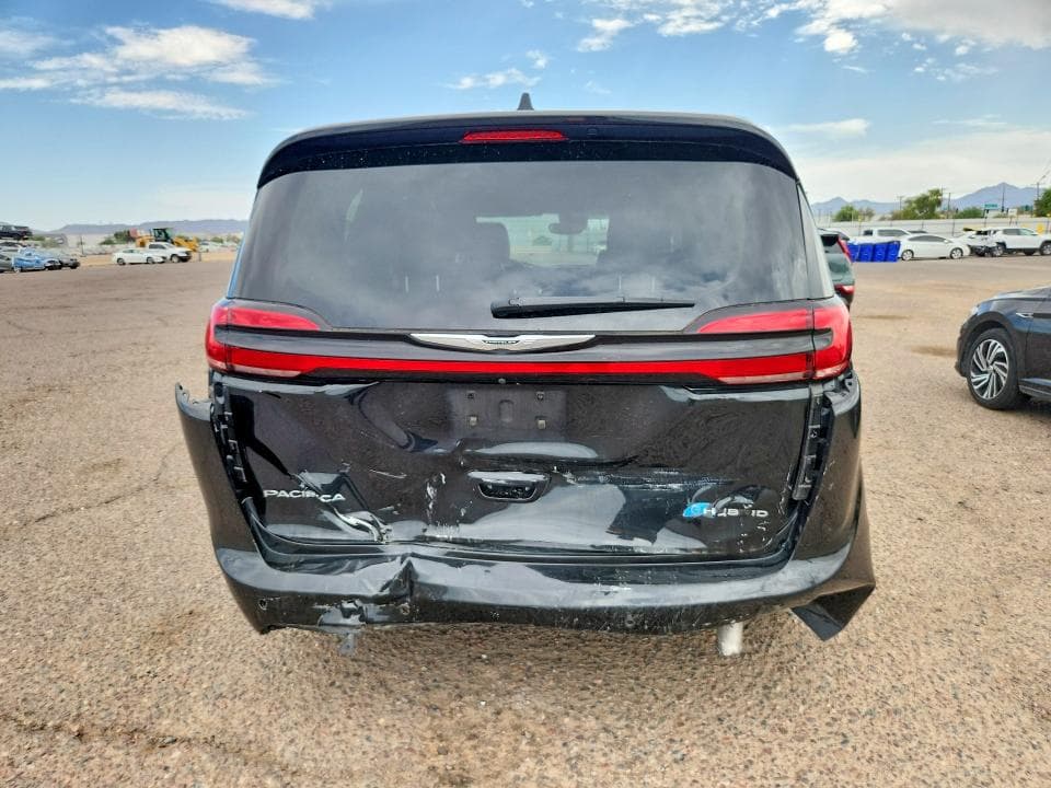 2023 CHRYSLER PACIFICA HYBRID TOURING L 6