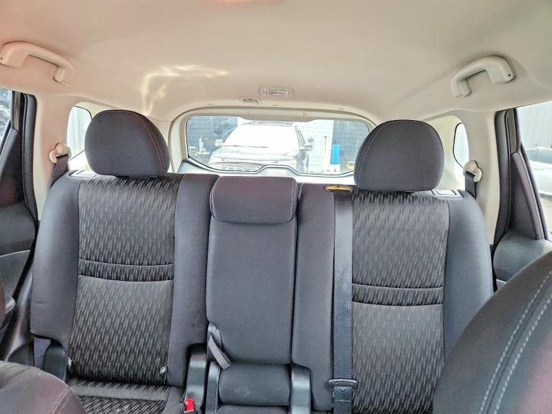 2017 NISSAN ROGUE SV 10