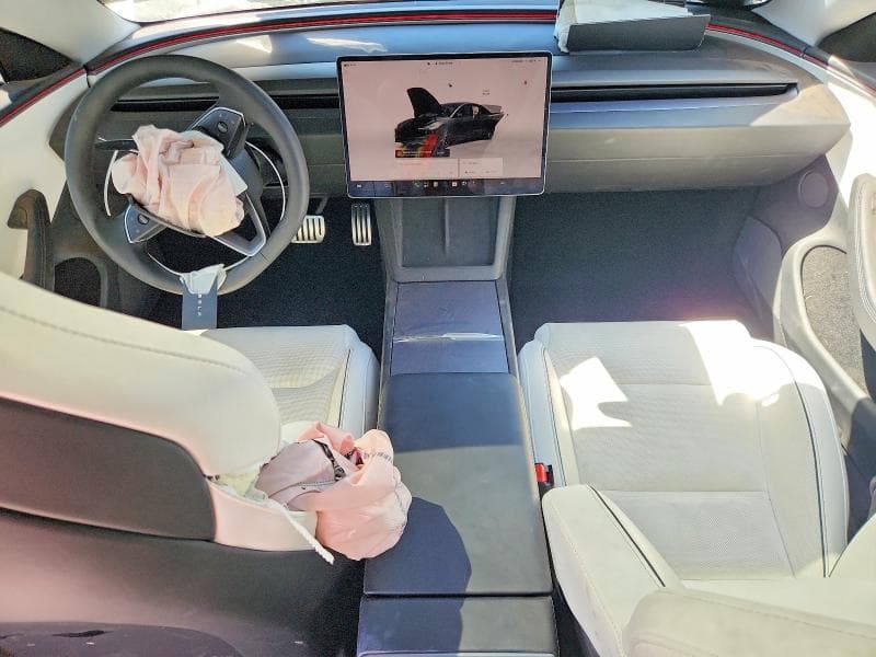 2026 TESLA MODEL 3 8