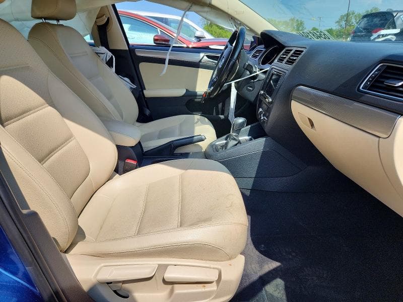 2017 VOLKSWAGEN JETTA SE 7