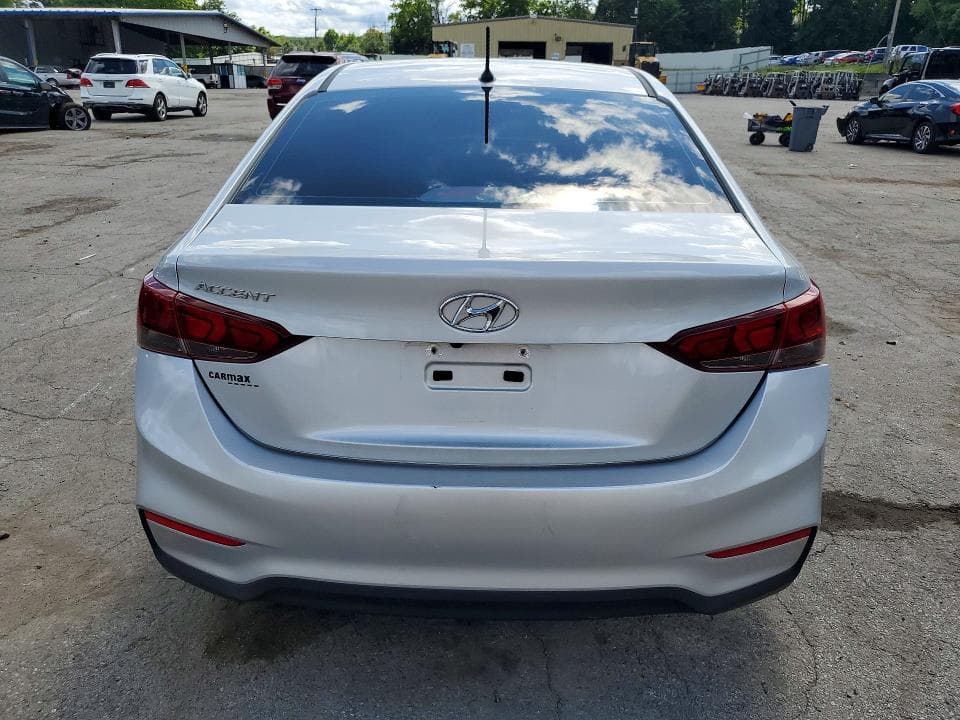 2019 HYUNDAI ACCENT SE 6