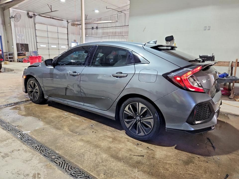 2017 HONDA CIVIC EX 2