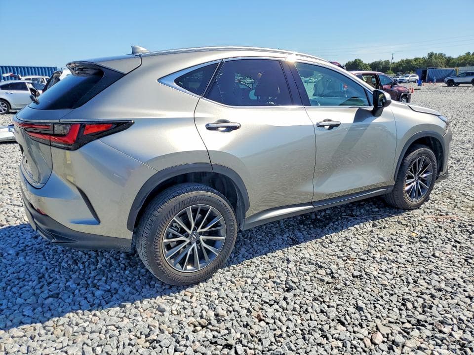2025 LEXUS NX 250 BASE 3