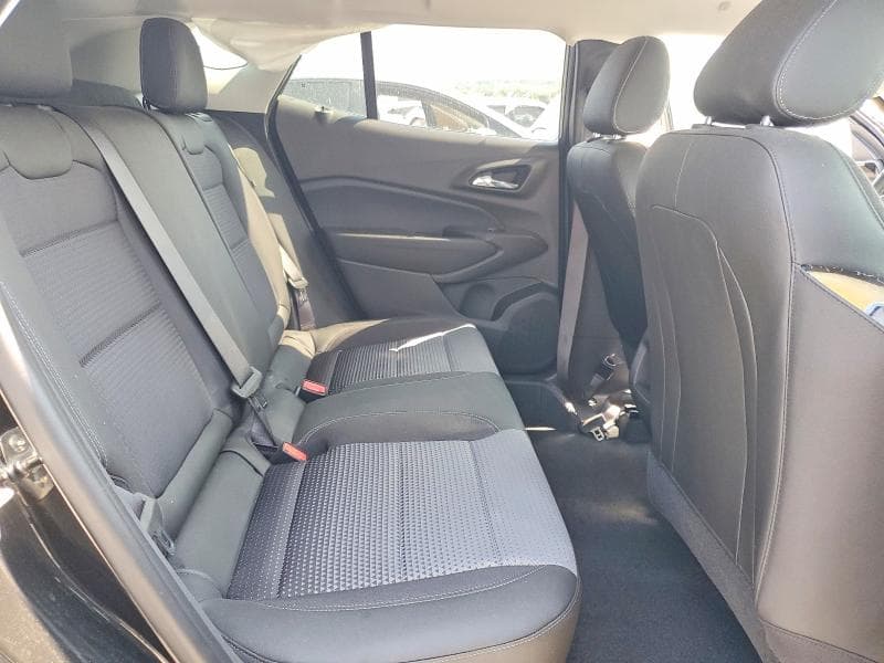 2025 CHEVROLET TRAX 1LT 11