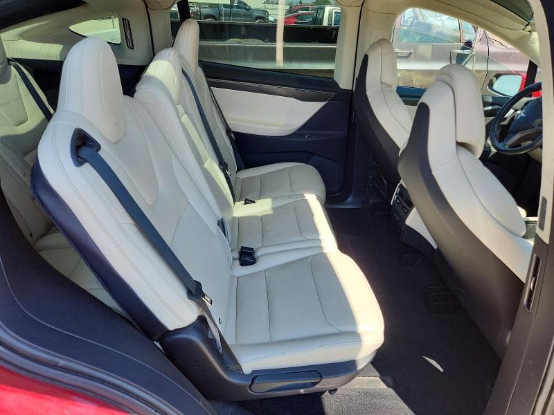 2018 TESLA MODEL X 11