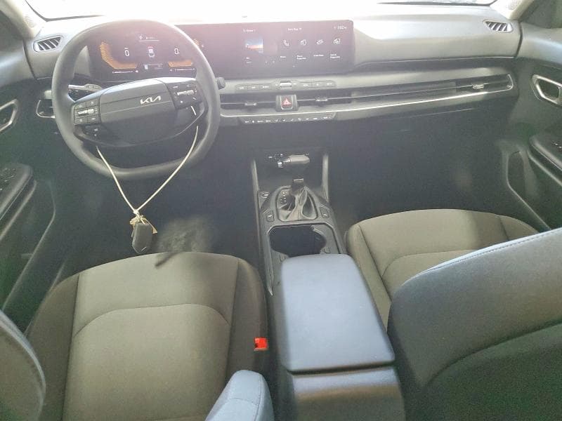 2026 KIA K4 LXS 8