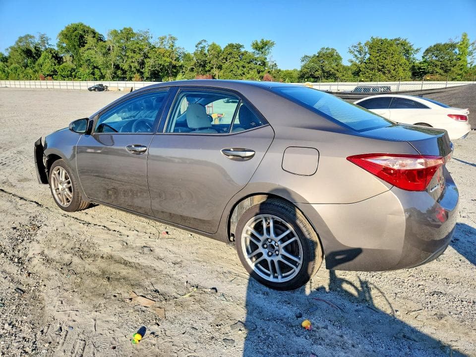 2019 TOYOTA COROLLA LE 2