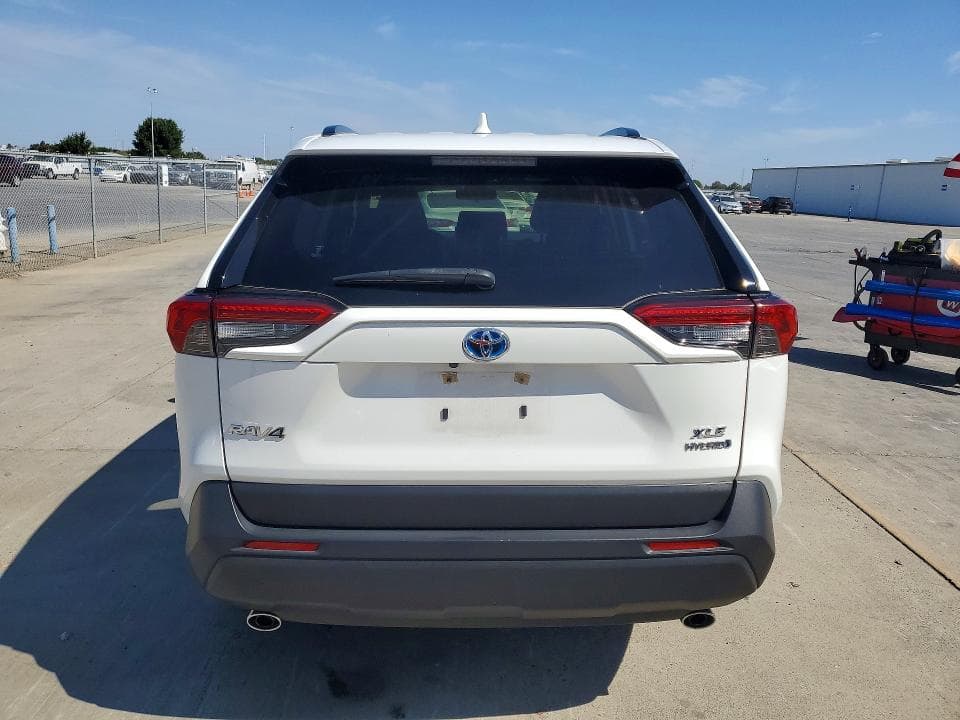 2023 TOYOTA RAV4 HYBRID XLE 6