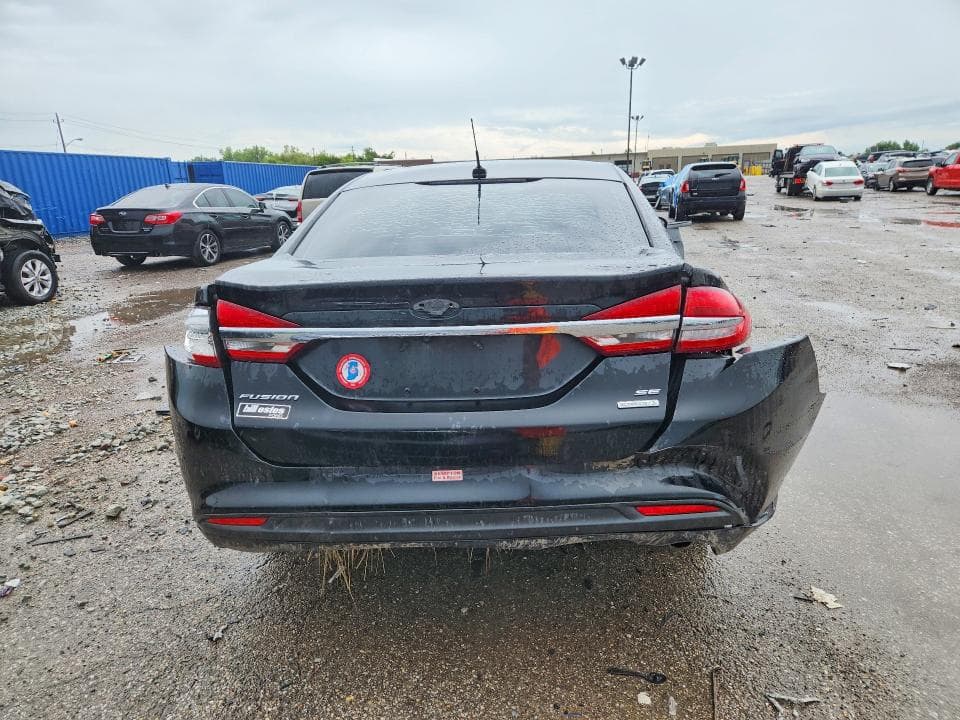 2017 FORD FUSION SE 6