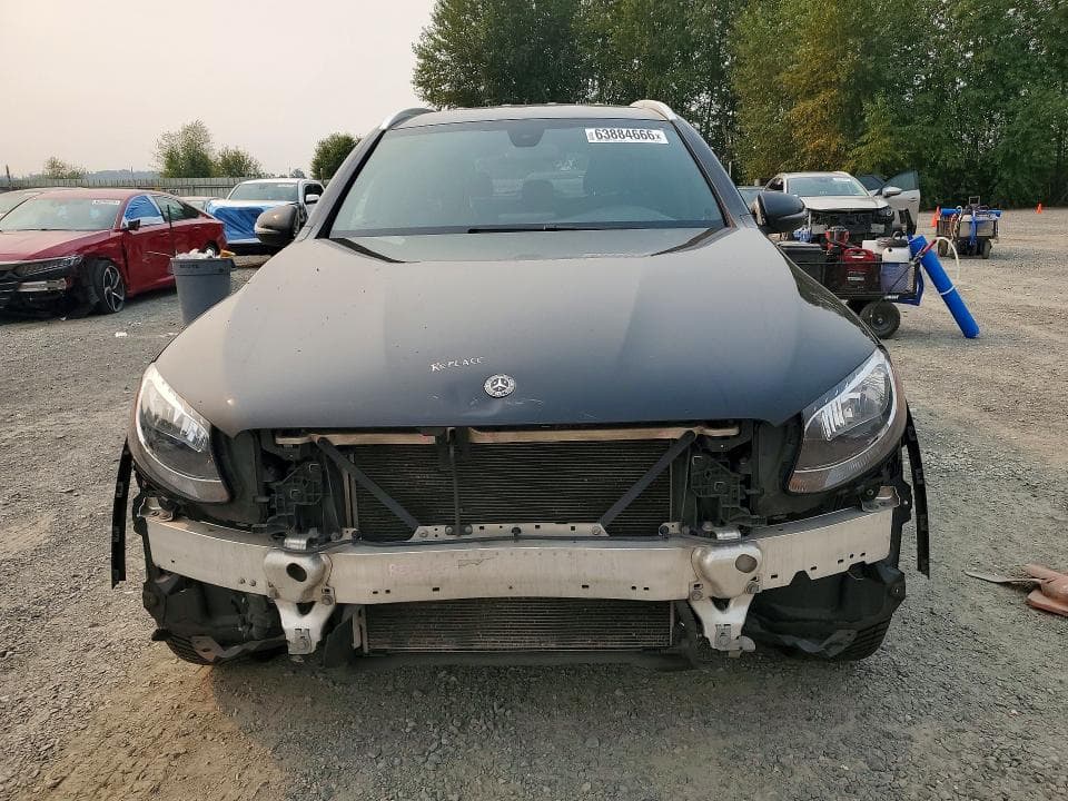 2018 MERCEDES-BENZ GLC 300 4MATIC 5