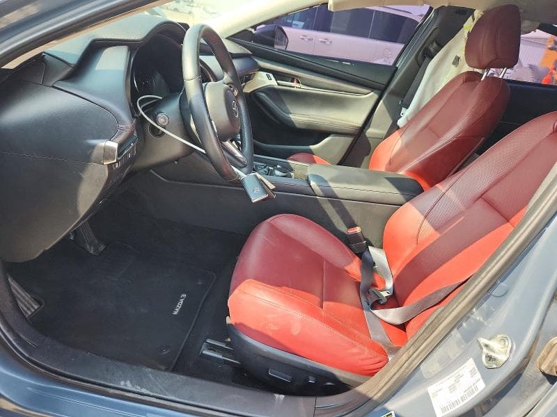 2023 MAZDA 3 PREFERRED 7