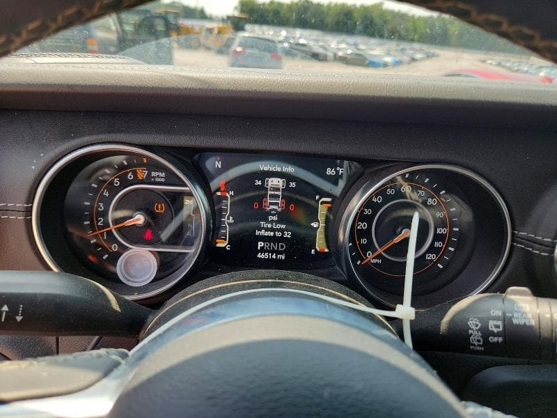 2020 JEEP WRANGLER UNLIMITED SAHARA 9