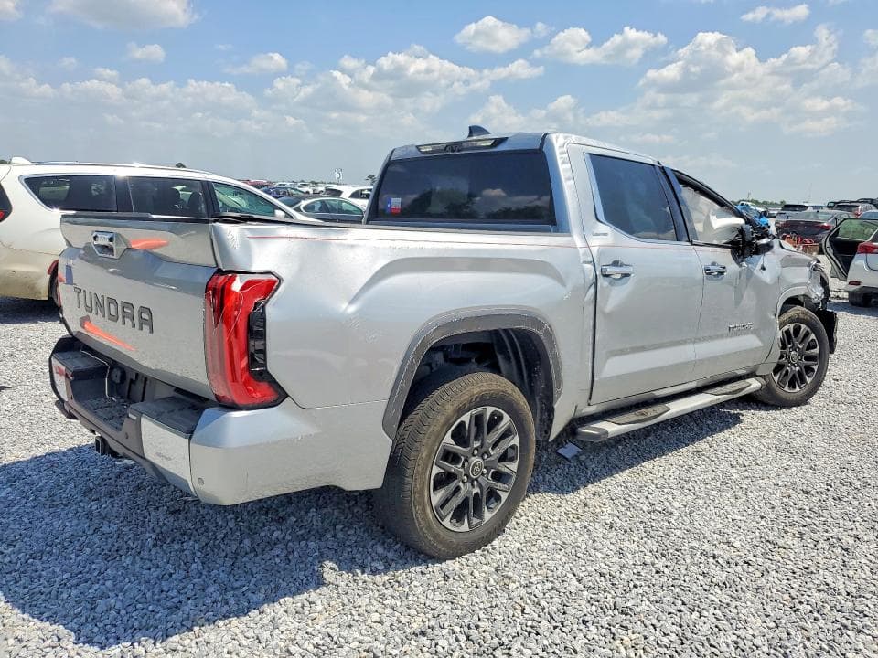 2023 TOYOTA TUNDRA CREWMAX LIMITED 3