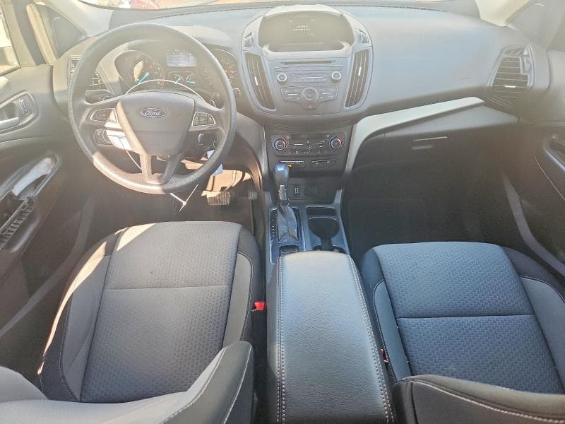 2017 FORD ESCAPE SE 8