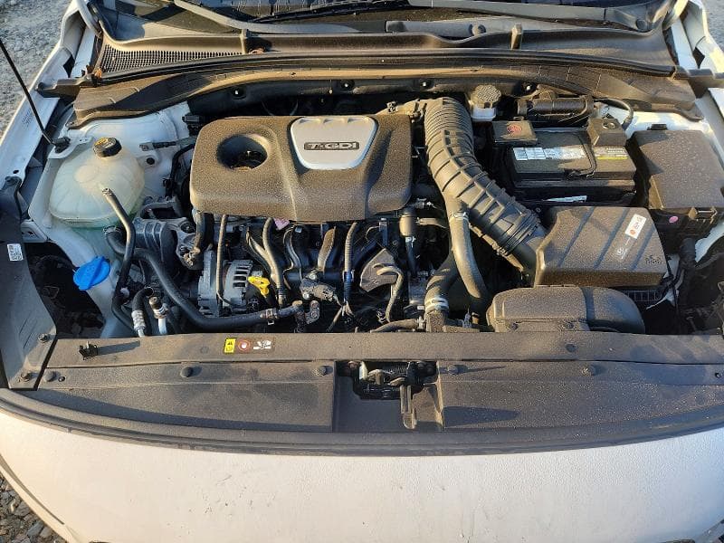 2018 HYUNDAI ELANTRA GT SPORT 11