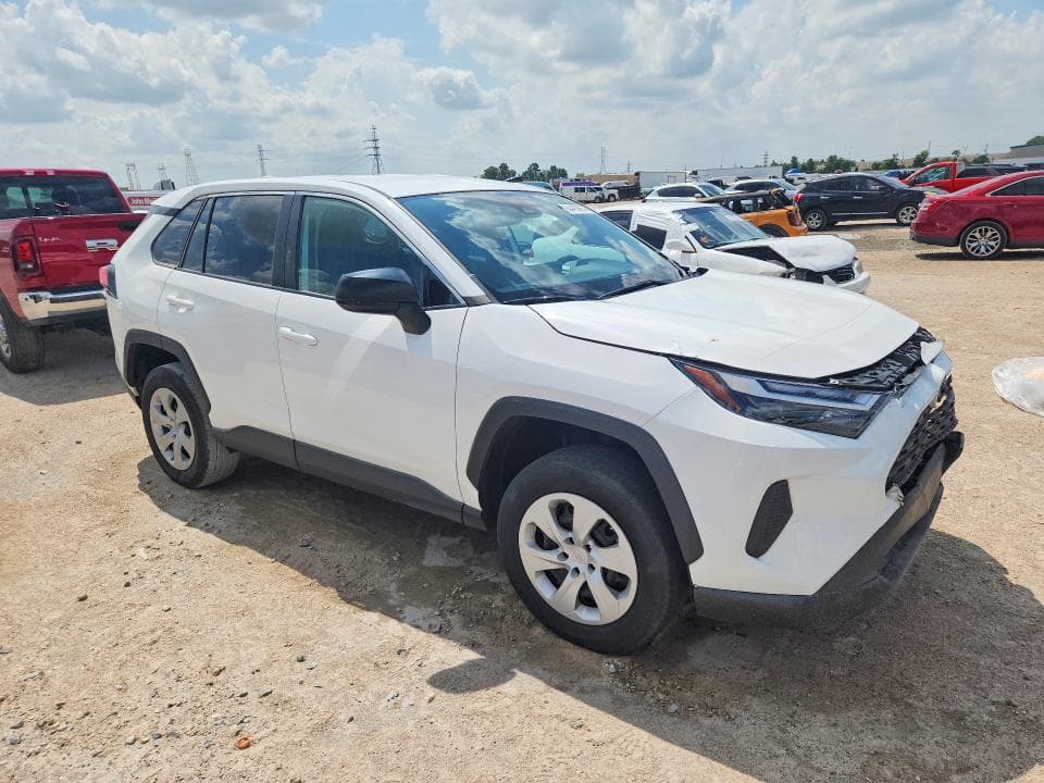 2025 TOYOTA RAV4 LE 4