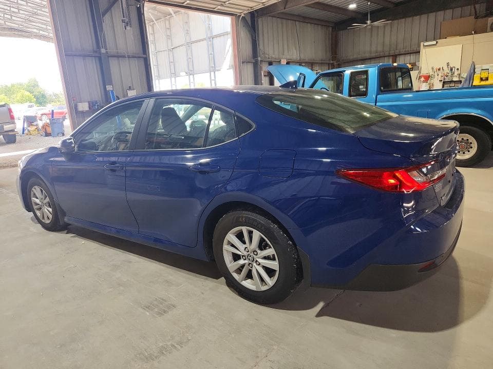 2026 TOYOTA CAMRY LE 2