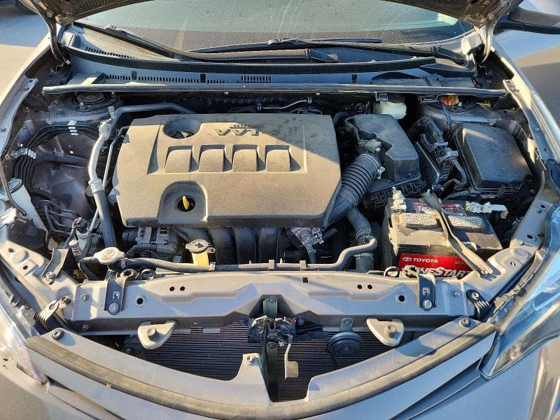2018 TOYOTA COROLLA SE 11